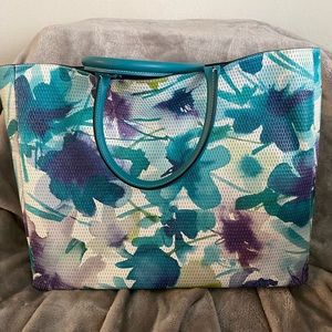 NWT Arcadia Italian Leather Large Beach Tote